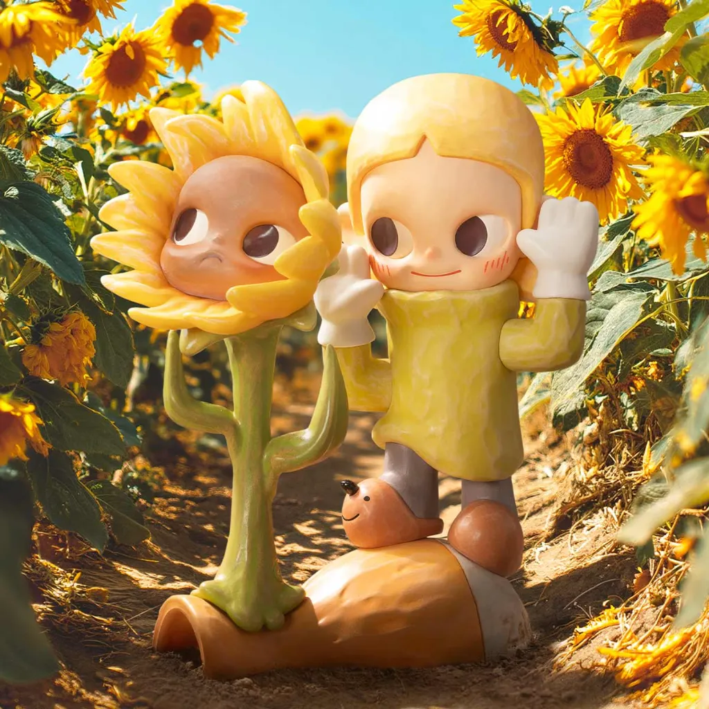 Zsiga Take It Slow Series Figures 8.webp