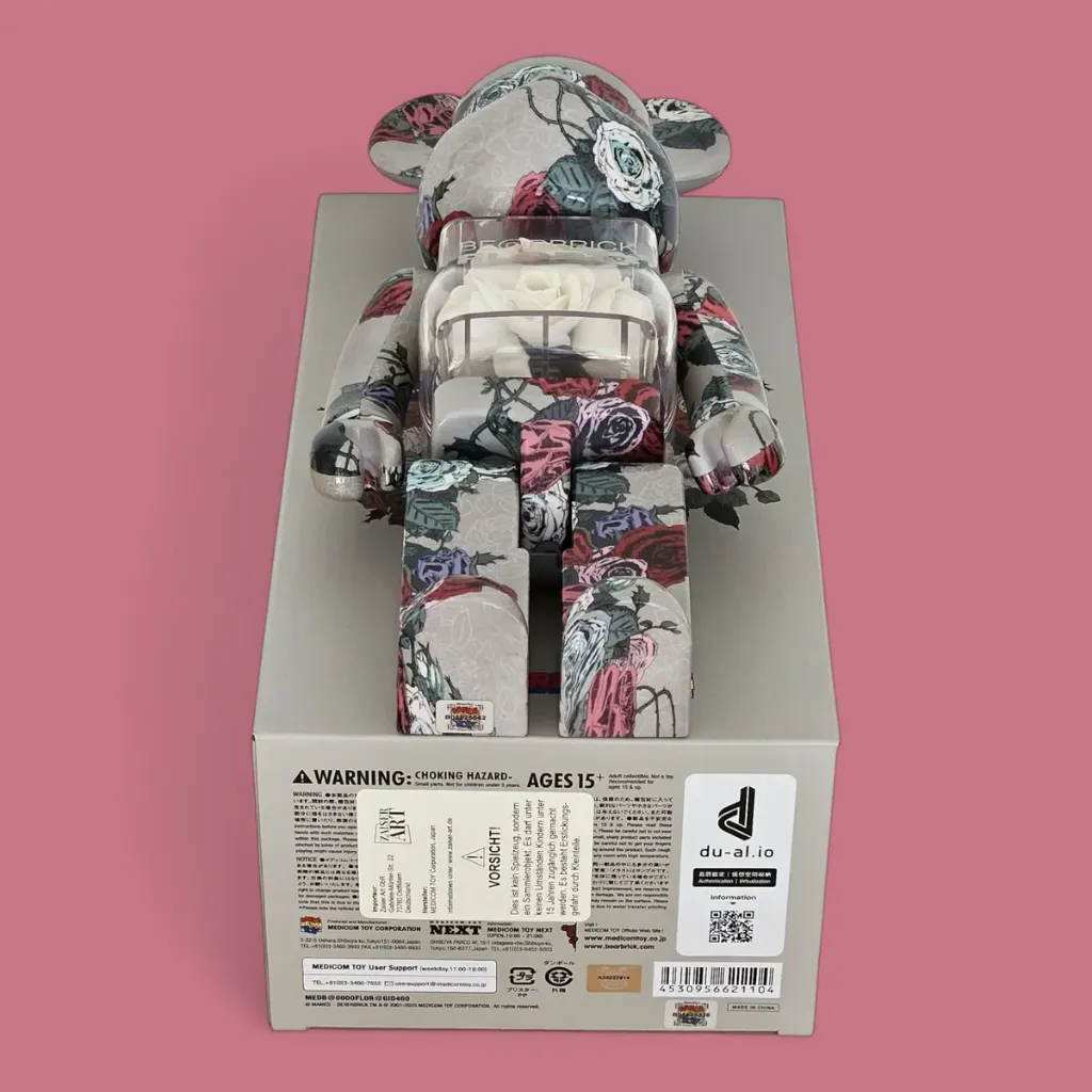 Bearbrick the glow in the dark 4.webp