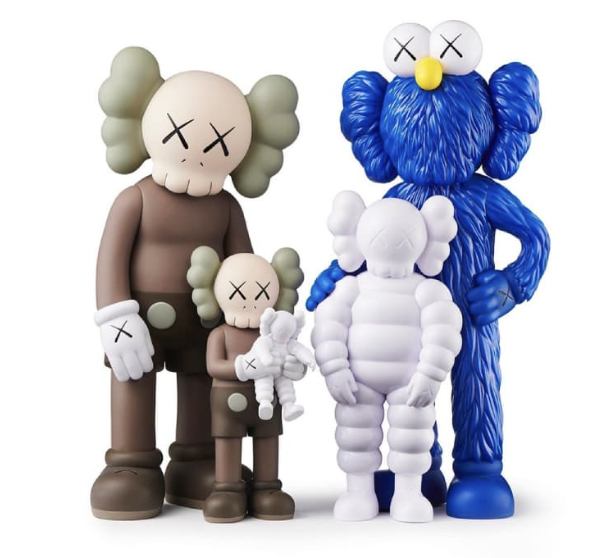 Kaws Family (Open Edition)